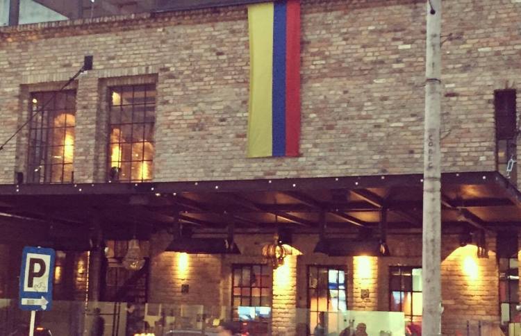 15387366_10154477831830379_1909603917_o